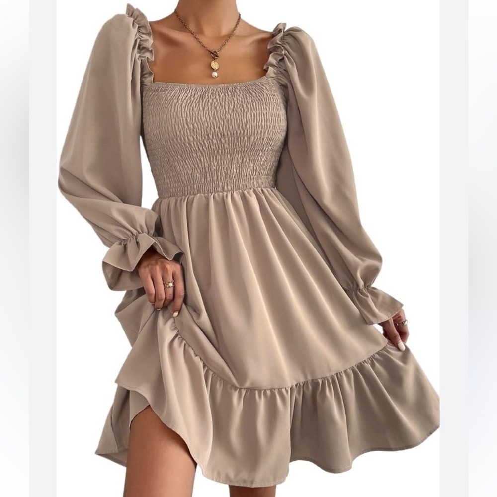 New square neck ruffled hem dress